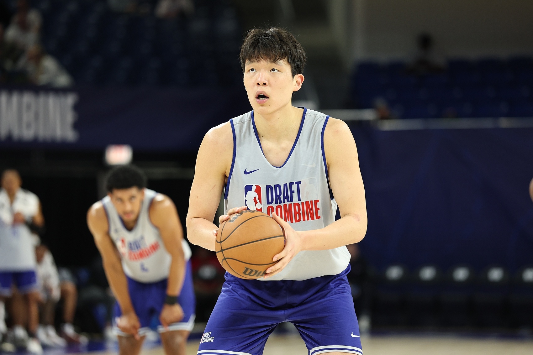 鲍仁君谈杨瀚森冲击NBA：希望媒体和球迷别尬吹、乱喷 要有耐心
